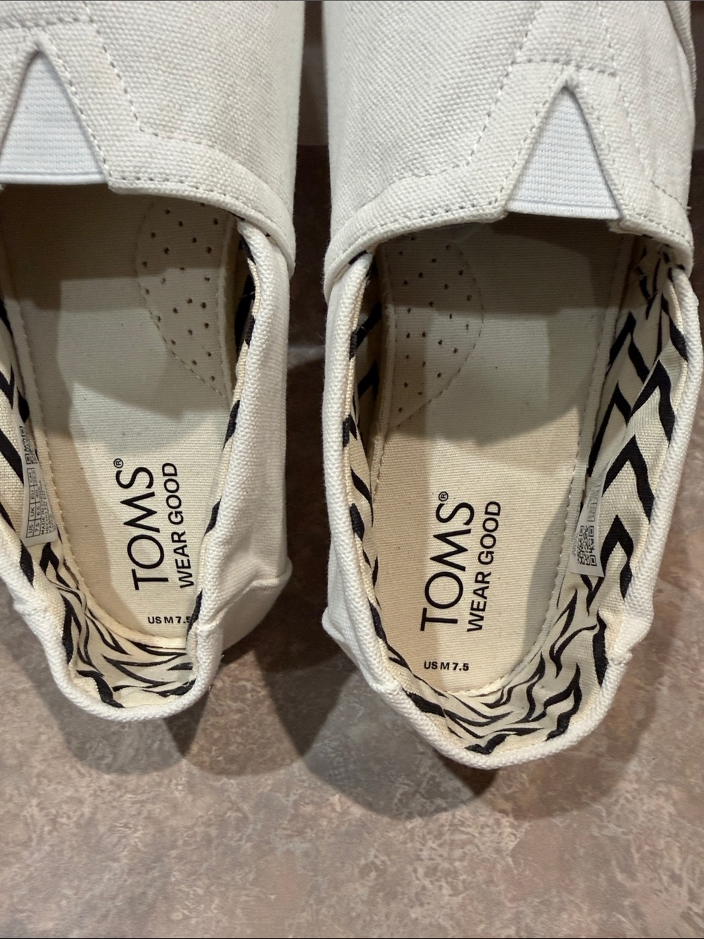 Toms Off-White Canvas Slip-On Shoes - Picture 5 of 6